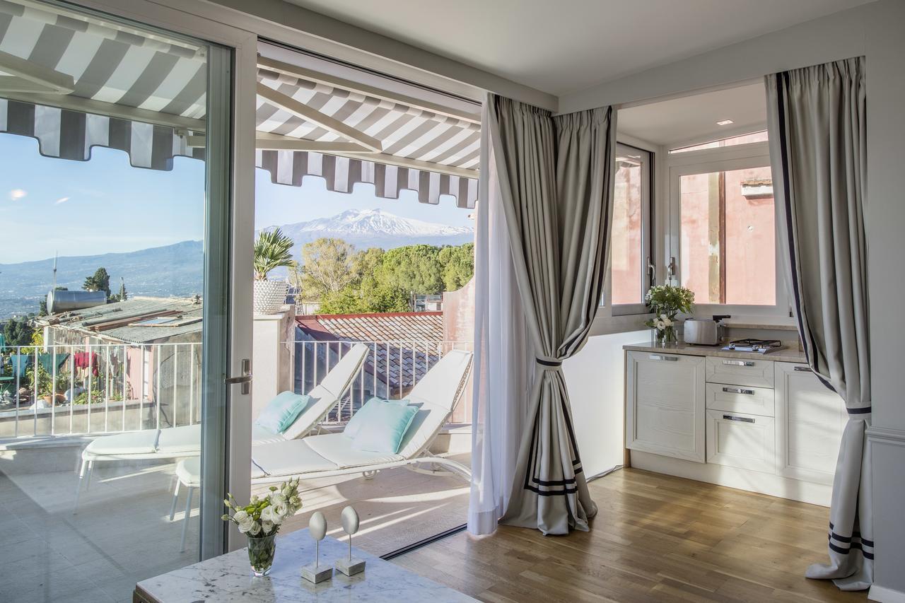 La Malandrina - Apartments & Suites Taormina Exterior foto